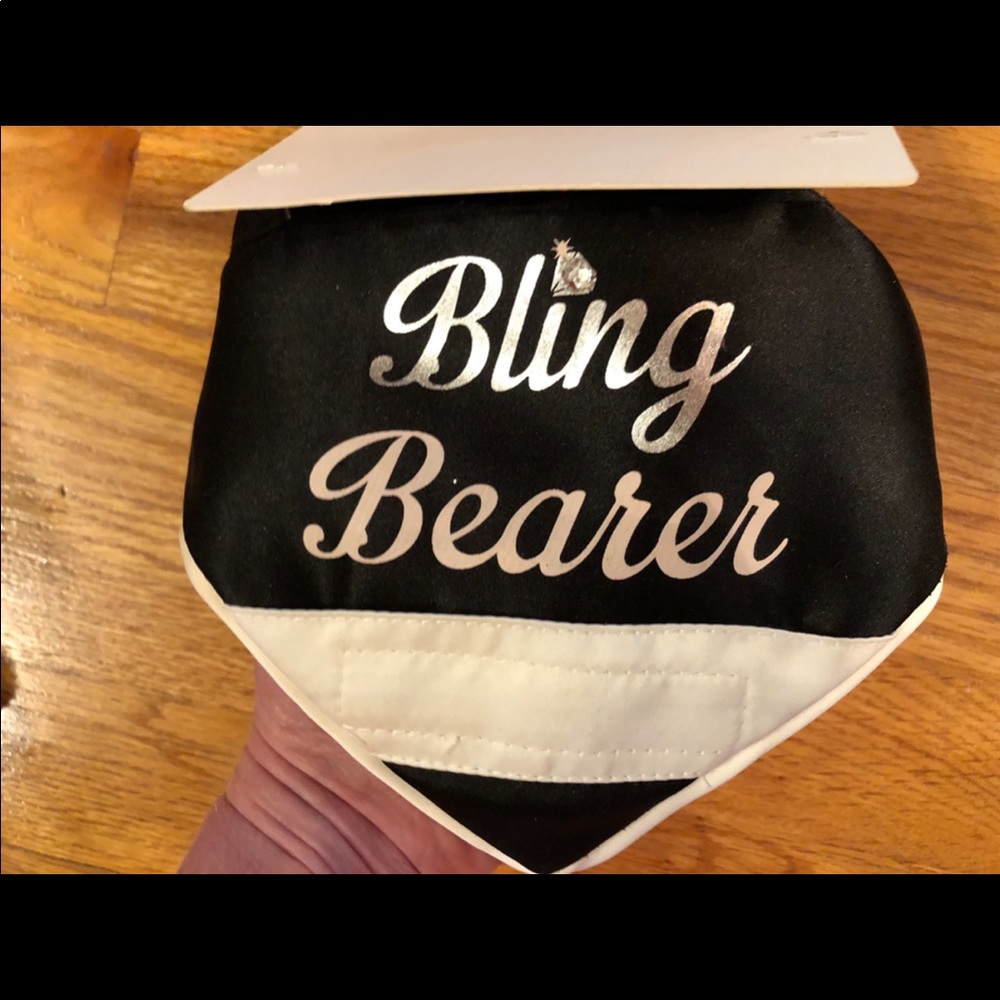 Dog Bling Bearer or Ring 💍 Bearer NWT size S/M - Picture 2 of 5